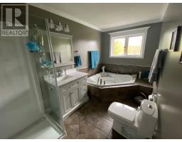 12 Juniper Drive thumbnail 21