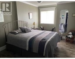 12 Juniper Drive thumbnail 23