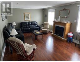 12 Juniper Drive thumbnail 32