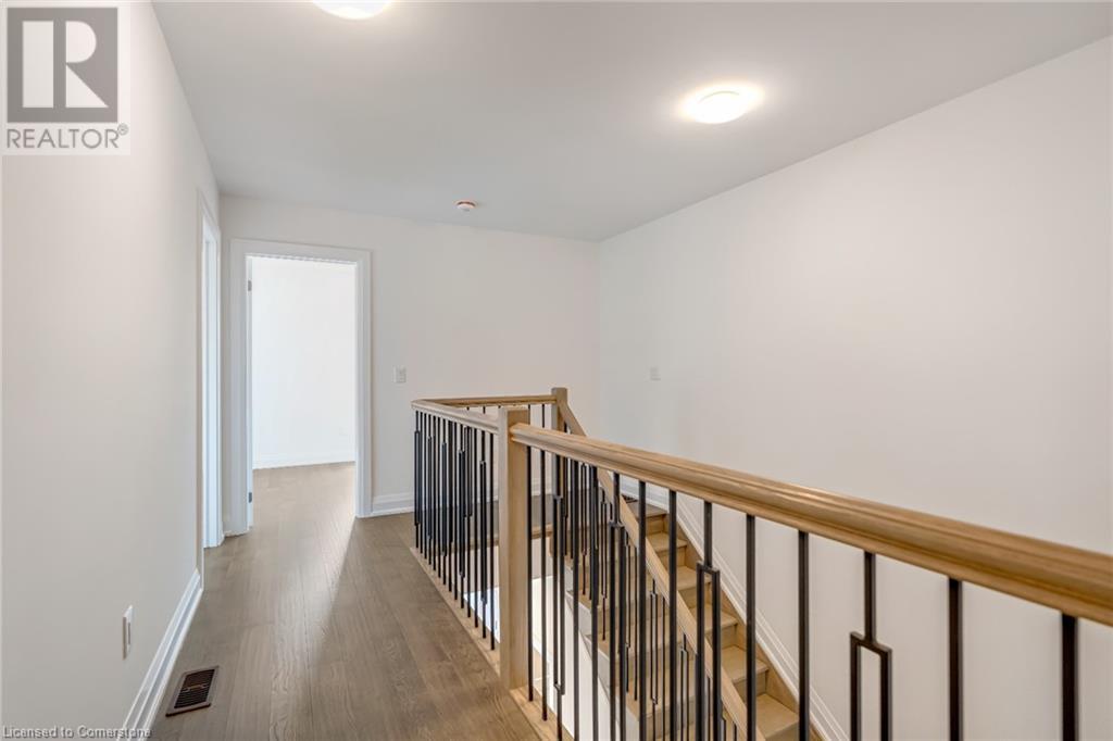 Photo 15 of 2154 Walkers Line Unit 8, Burlington ON