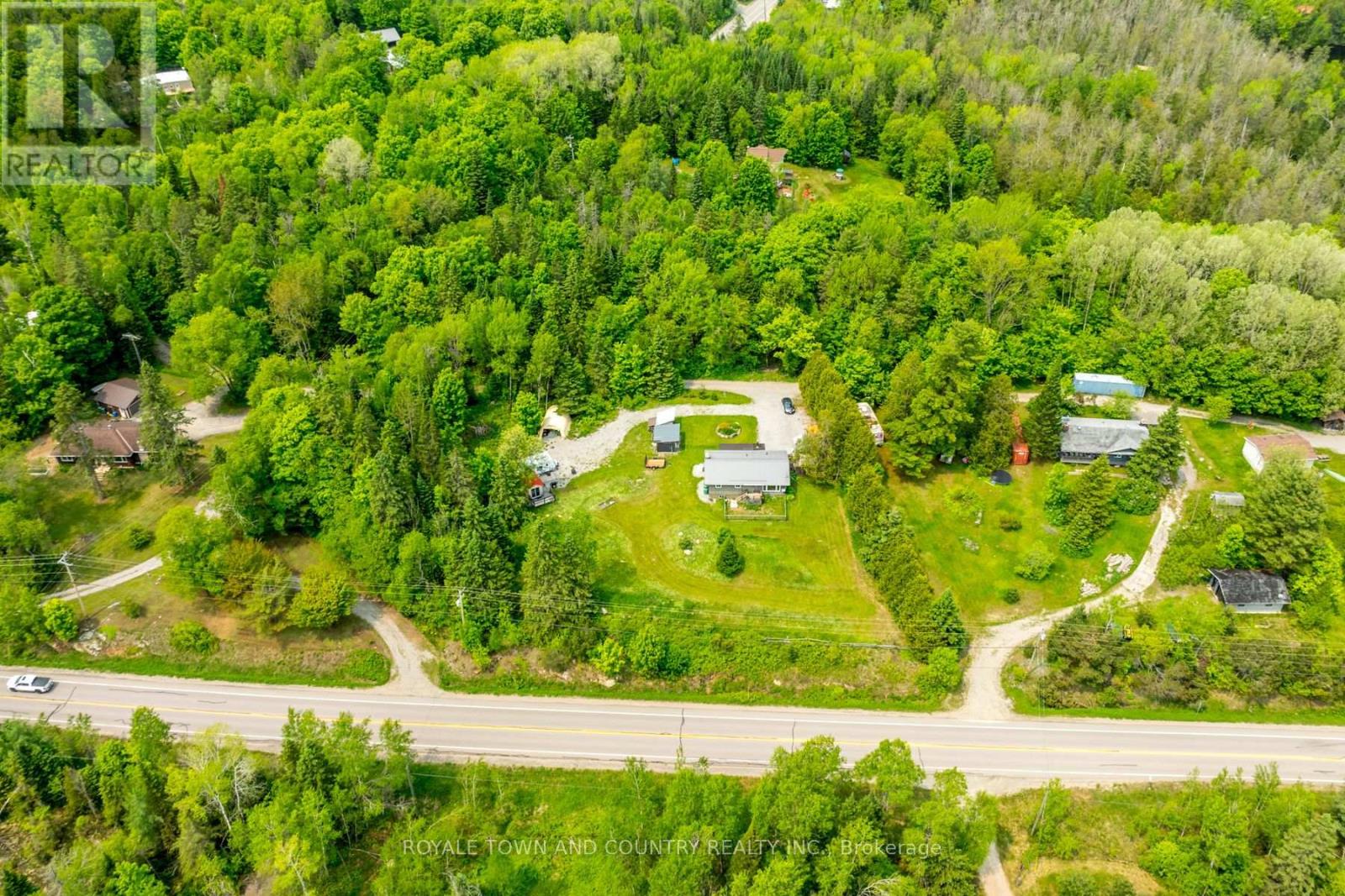 Photo 23 of 1042 Tweed Drive, Highlands East ON
