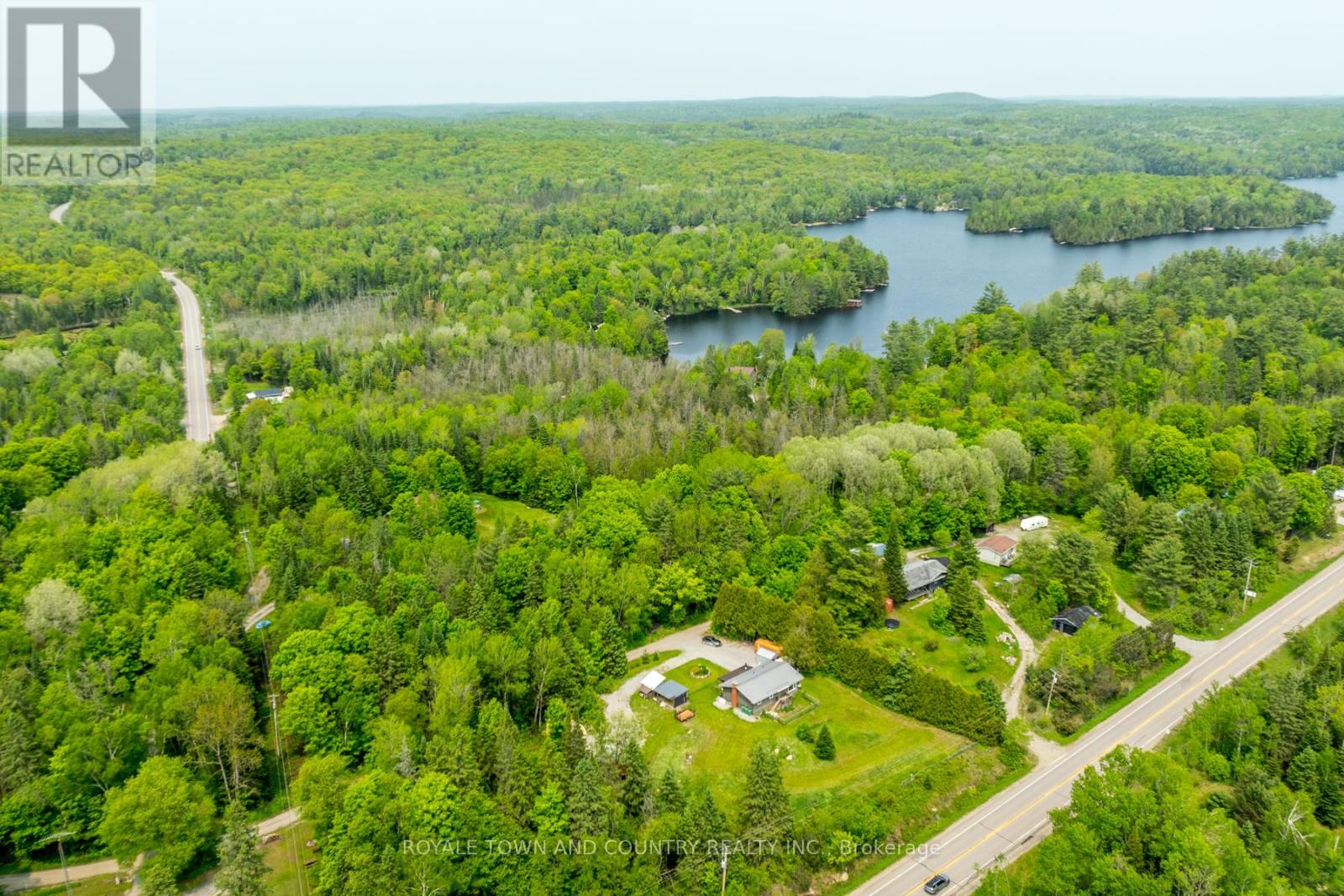 Photo 22 of 1042 Tweed Drive, Highlands East ON