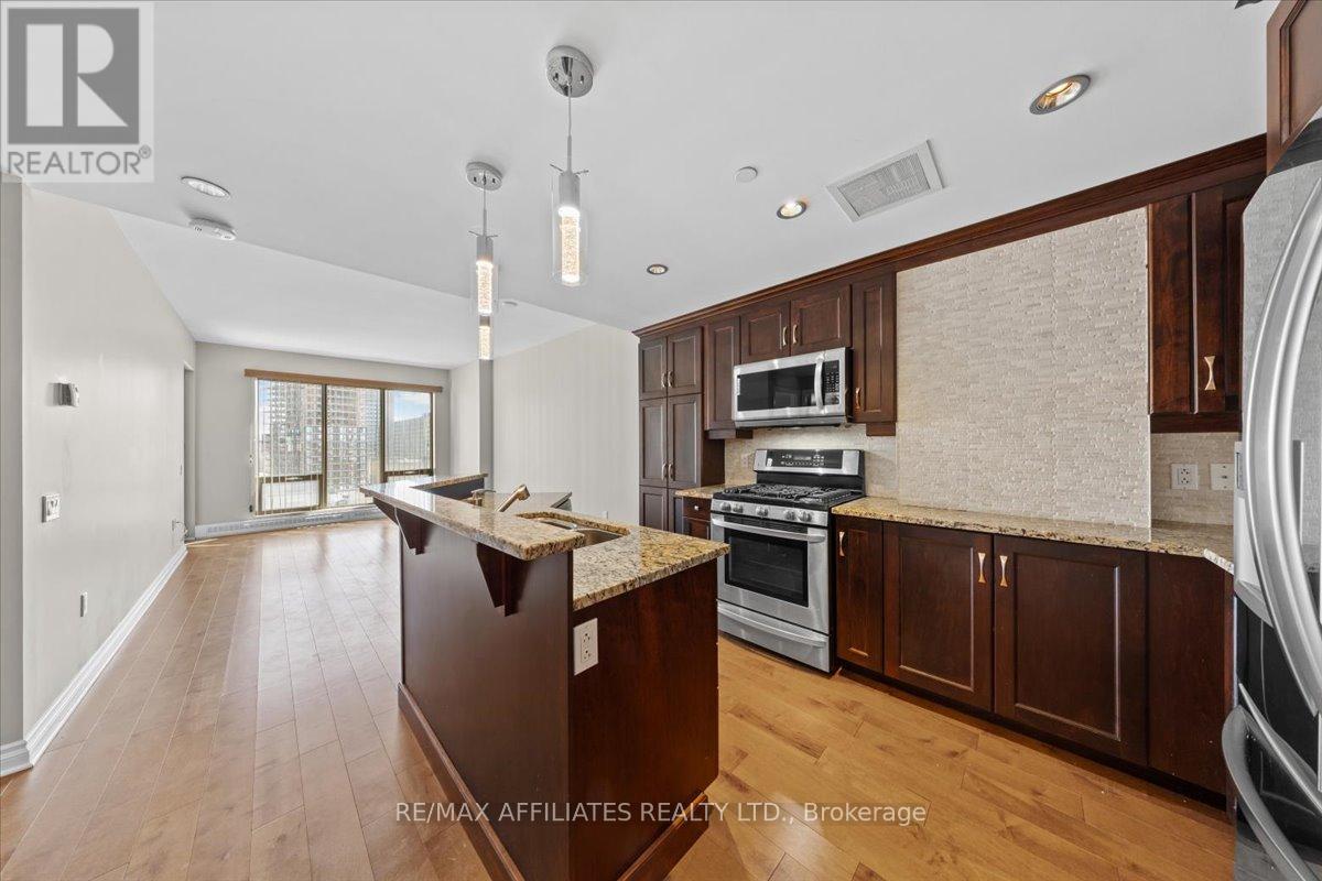 Photo 39 of 1003 90 George Street, Ottawa ON