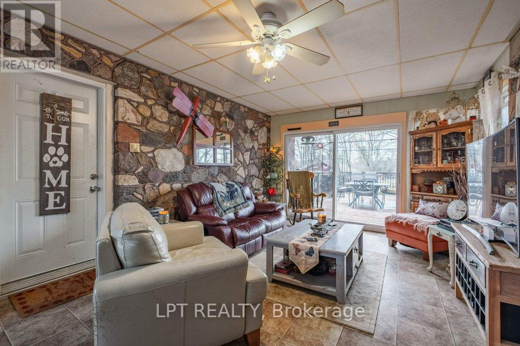 Photo 30 of 3939 Howes Road, Kingston ON