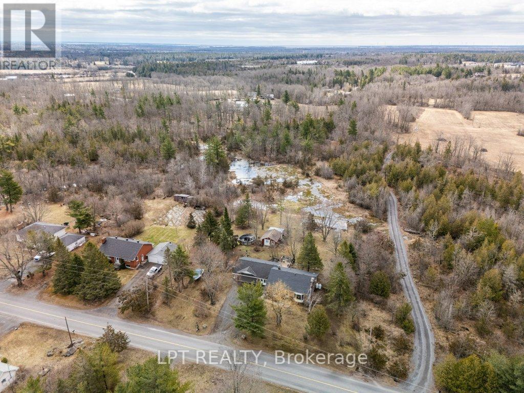Photo 5 of 3939 Howes Road, Kingston ON