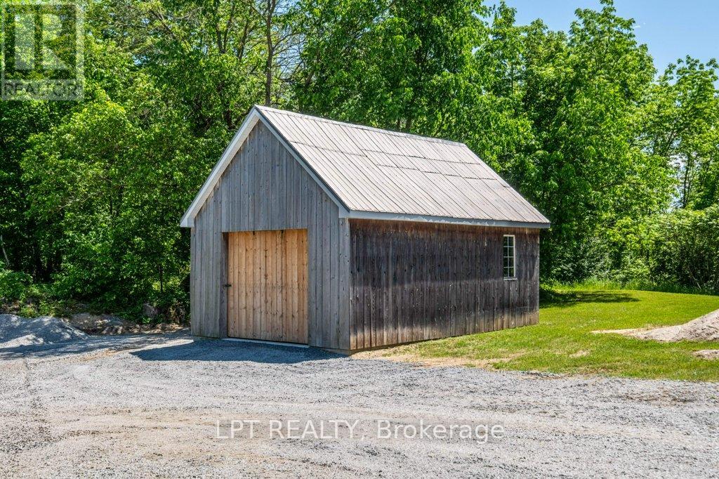 Photo 16 of 1758 Forty Foot Road, Frontenac ON