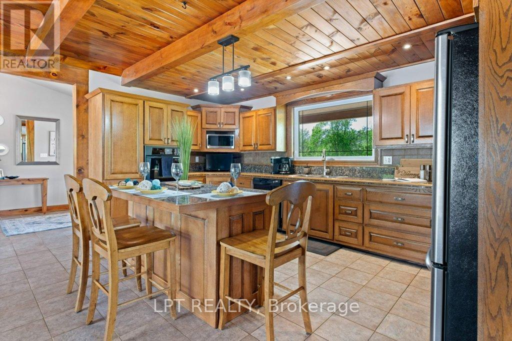 Photo 24 of 1758 Forty Foot Road, Frontenac ON