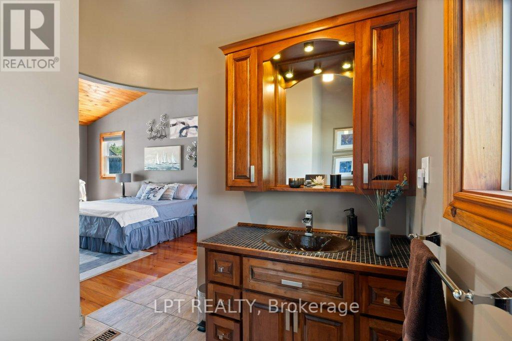Photo 36 of 1758 Forty Foot Road, Frontenac ON