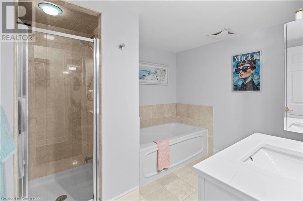 Photo 33 of 442 Maple Avenue Unit 401, Burlington ON