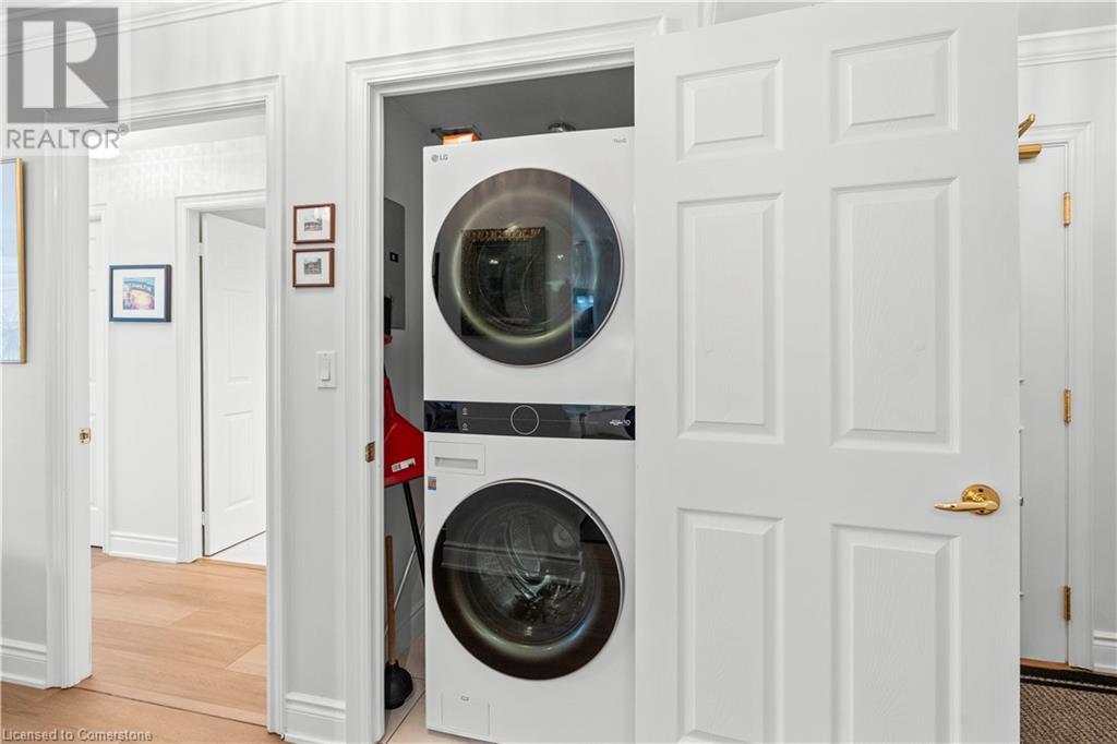 Photo 37 of 442 Maple Avenue Unit 401, Burlington ON