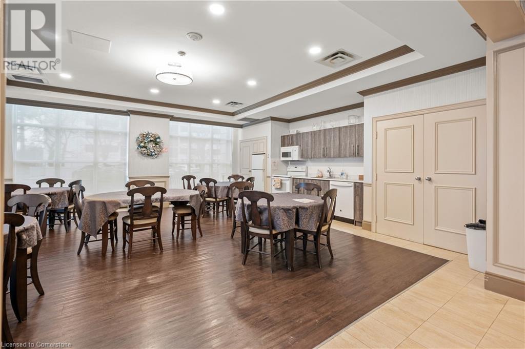 Photo 44 of 442 Maple Avenue Unit 401, Burlington ON