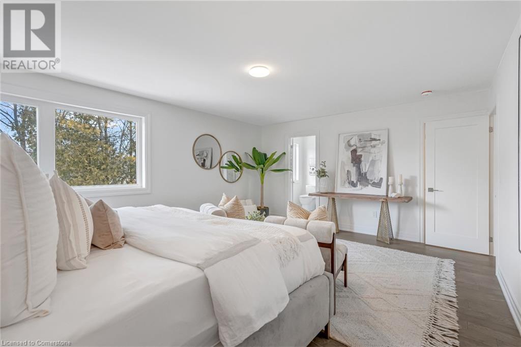 Photo 10 of 2154 Walkers Line Unit 7, Burlington ON
