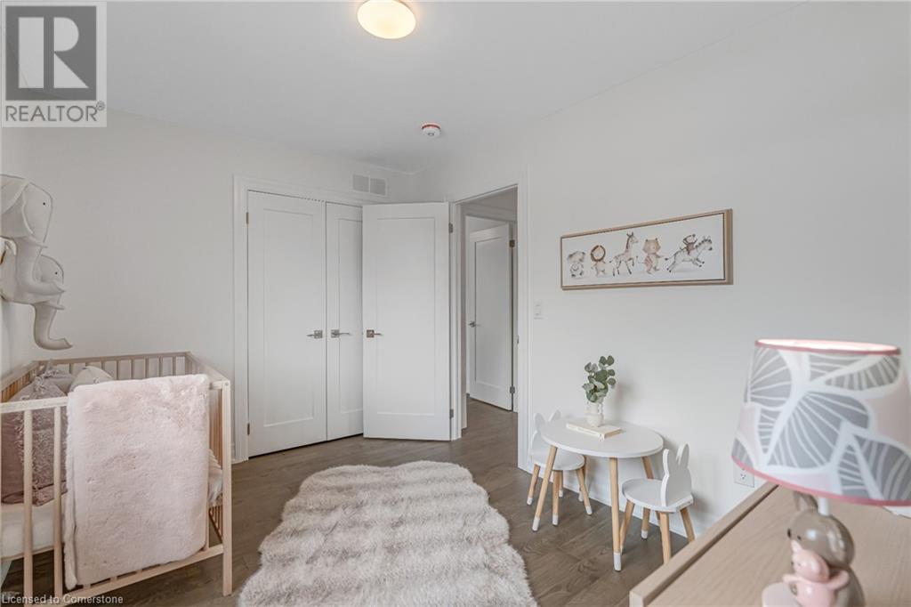 Photo 11 of 2154 Walkers Line Unit 7, Burlington ON
