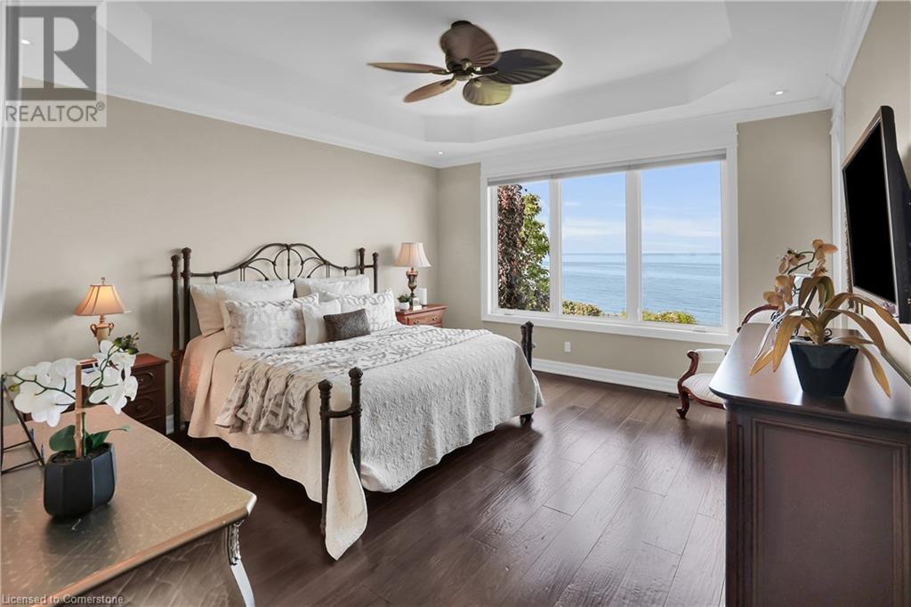 Photo 18 of 61 Lake Street Unit 4, Grimsby ON