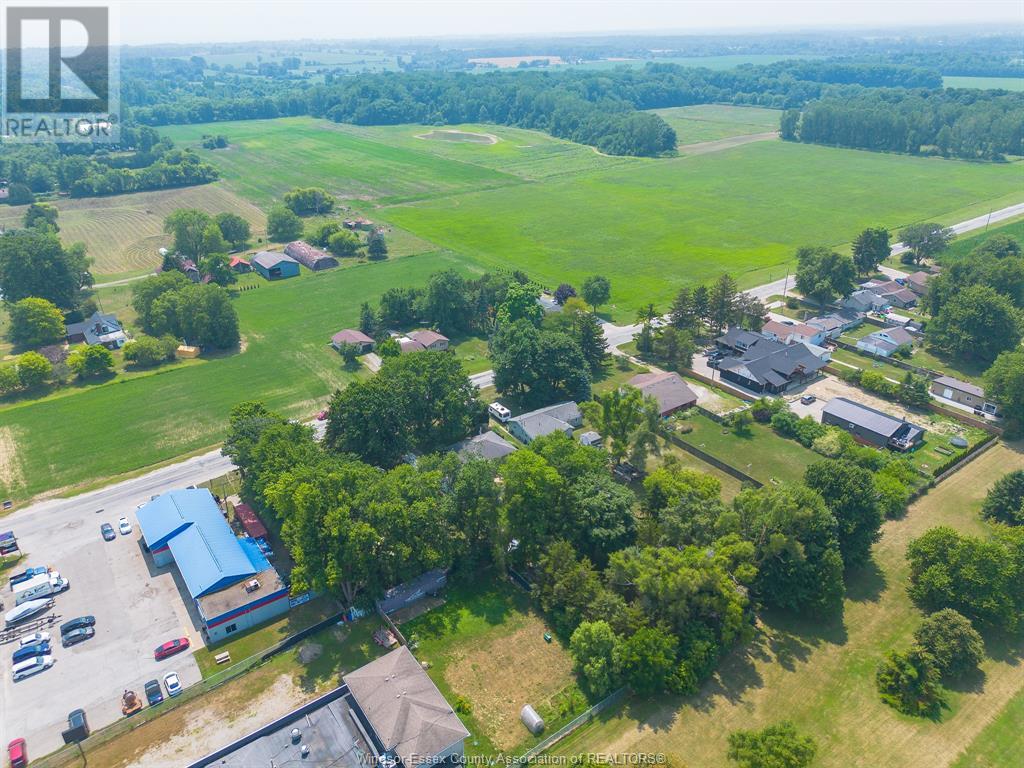 Photo 39 of 58 Road 3 West, Kingsville ON