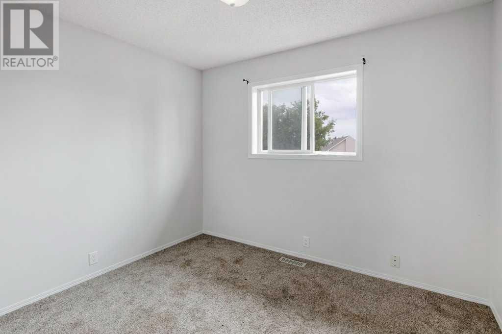 Single Family House for Sale in  Coville Gardens NE Coventry Hills Calgary 