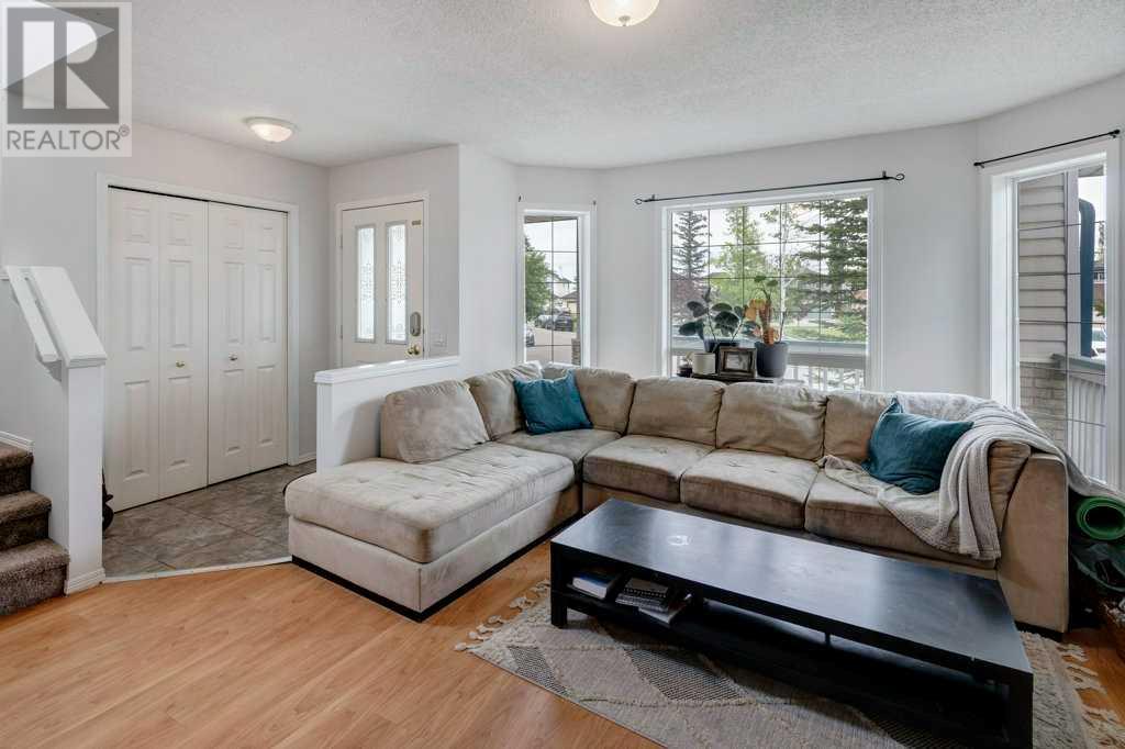 Single Family House for Sale in  Coville Gardens NE Coventry Hills Calgary 