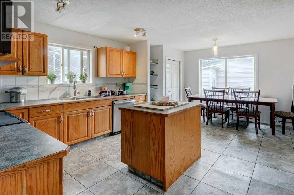 Single Family House for Sale in  Coville Gardens NE Coventry Hills Calgary 