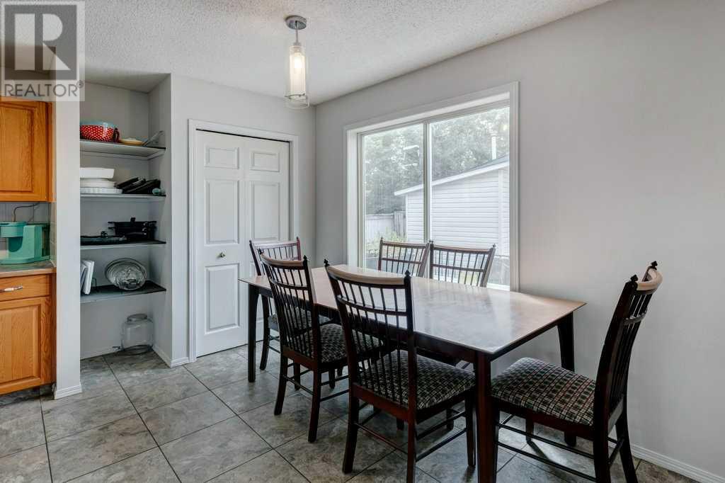 Single Family House for Sale in  Coville Gardens NE Coventry Hills Calgary 
