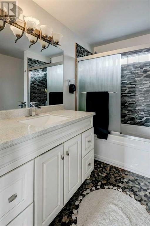 Single Family House for Sale in  Coville Gardens NE Coventry Hills Calgary 