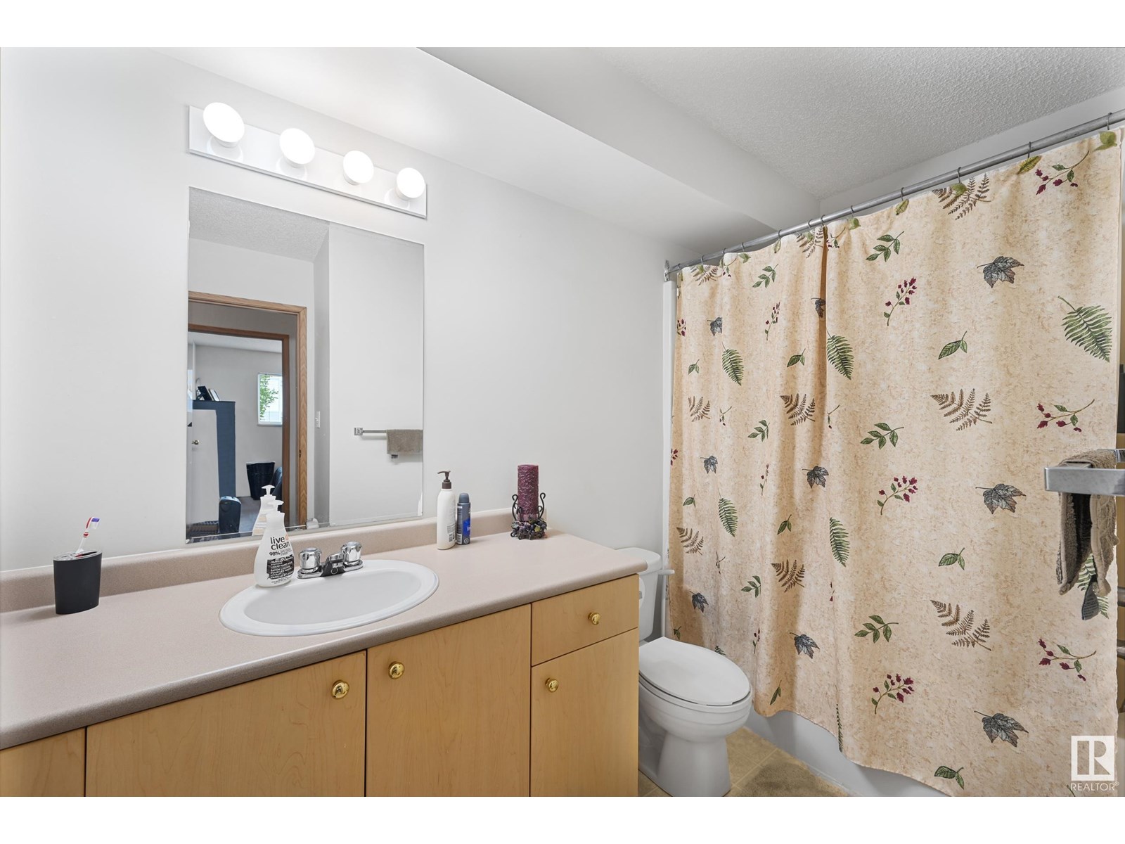 Photo 14 of 104 A 110 Westpark Dr, Fort Saskatchewan AB