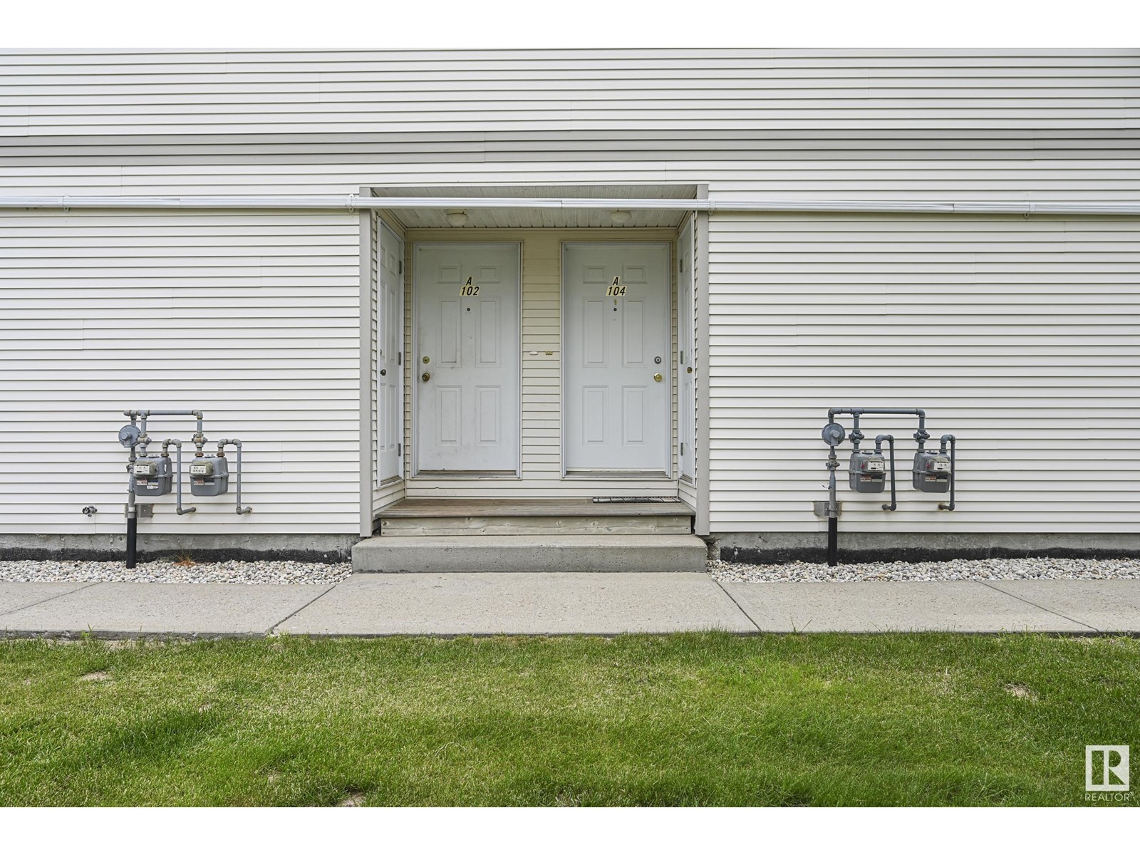 Photo 2 of 104 A 110 Westpark Dr, Fort Saskatchewan AB