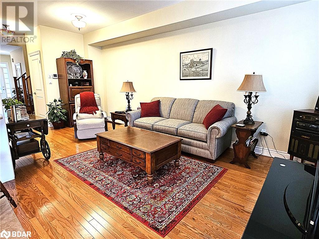 Photo 37 of 34 Savannah Crescent, Wasaga Beach ON