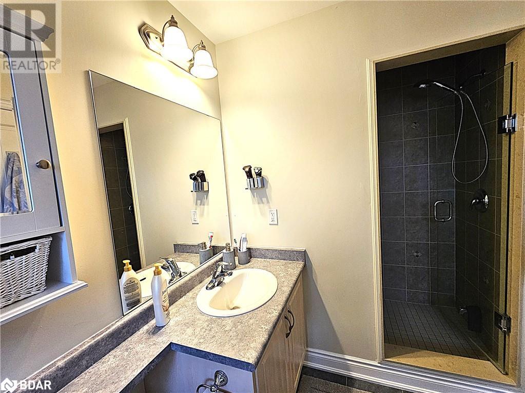 Photo 7 of 34 Savannah Crescent, Wasaga Beach ON