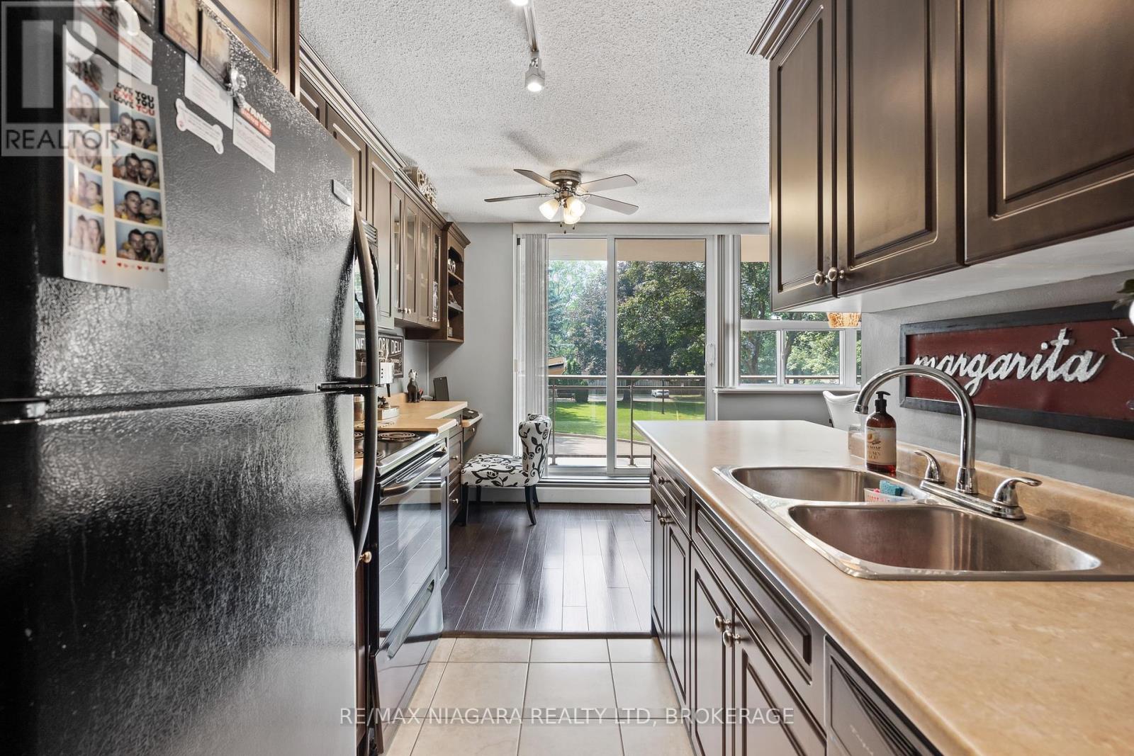 Photo 26 of 205 6390 Huggins Street, Niagara Falls ON