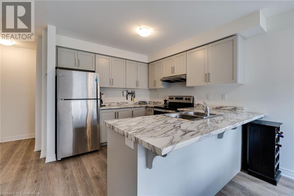 Photo 36 of 68 Dryden Lane, Hamilton ON