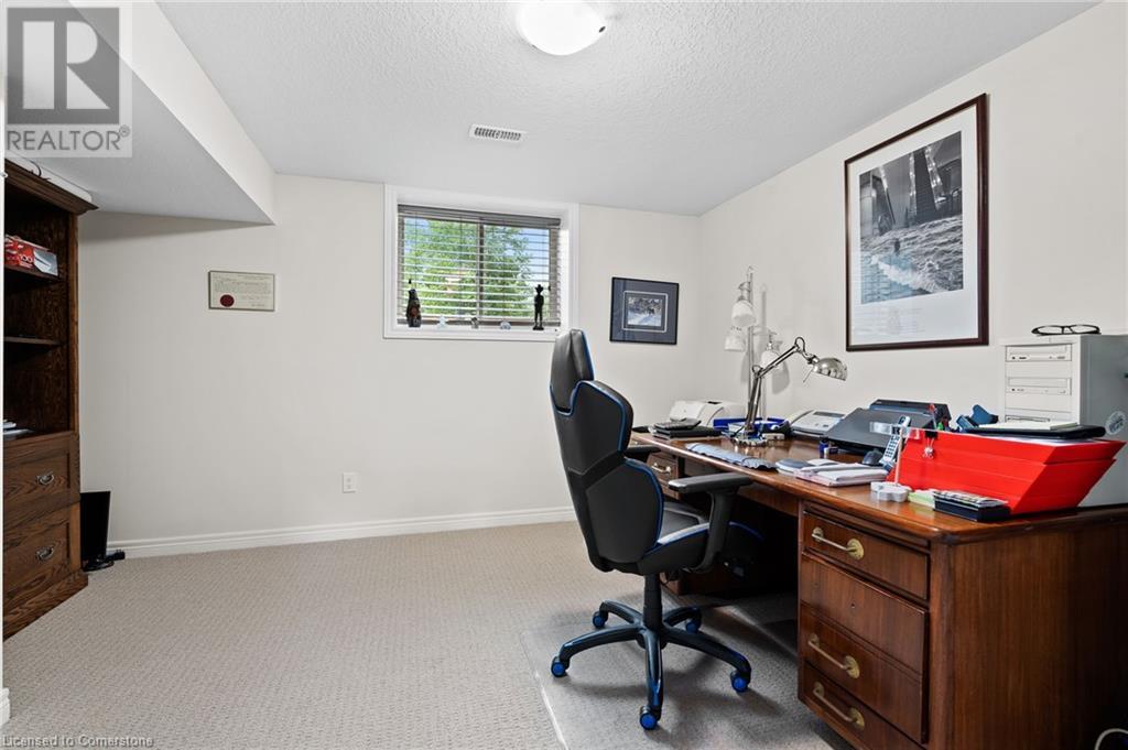 Photo 8 of 3814 Ryan Avenue, Crystal Beach ON