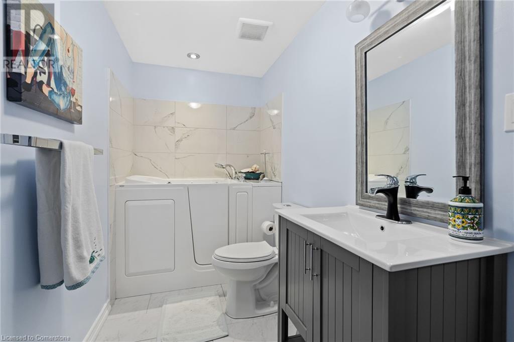 Photo 30 of 3814 Ryan Avenue, Crystal Beach ON
