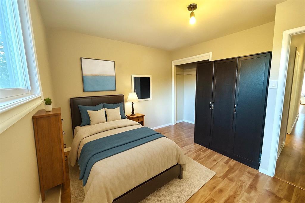 Photo 13 of 558 Regent Avenue E, Winnipeg MB