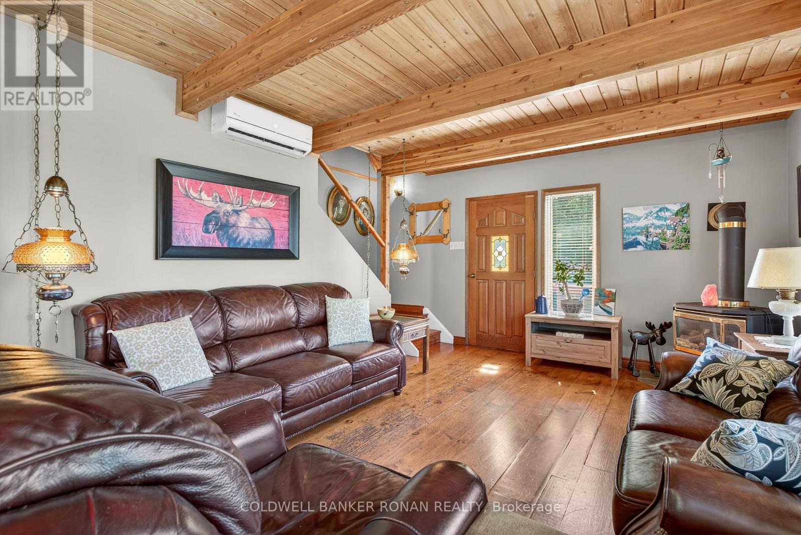 Photo 19 of 20 Mountainview Road, Mulmur ON