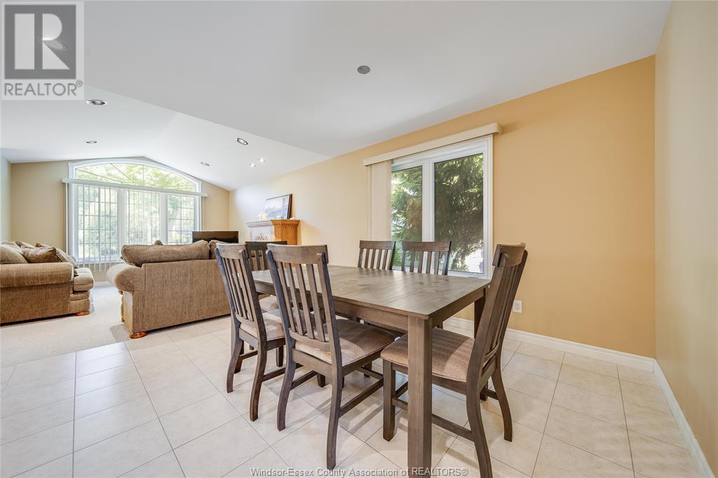 Photo 16 of 1314 Orchard Blvd, Kingsville ON