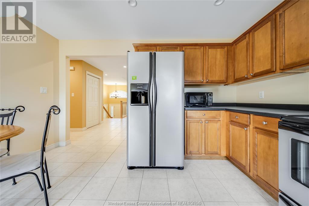 Photo 31 of 1314 Orchard Blvd, Kingsville ON