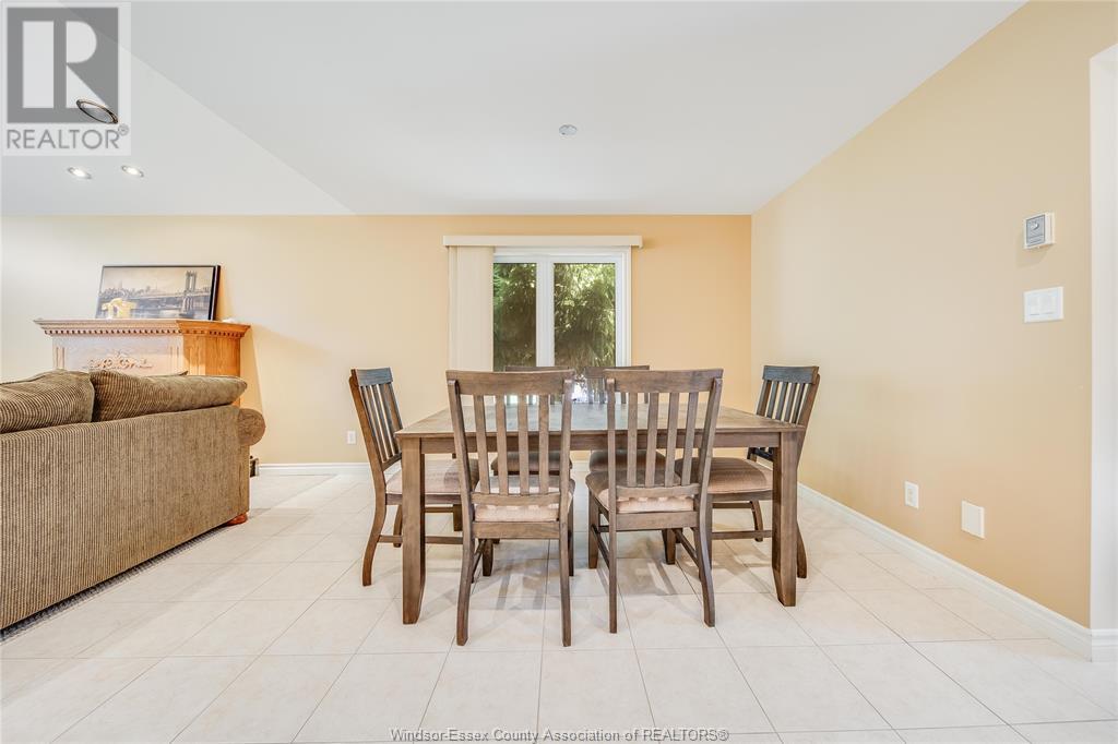 Photo 32 of 1314 Orchard Blvd, Kingsville ON
