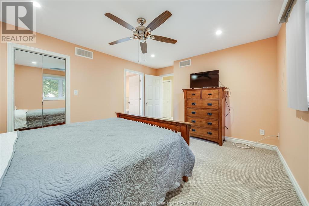 Photo 35 of 1314 Orchard Blvd, Kingsville ON