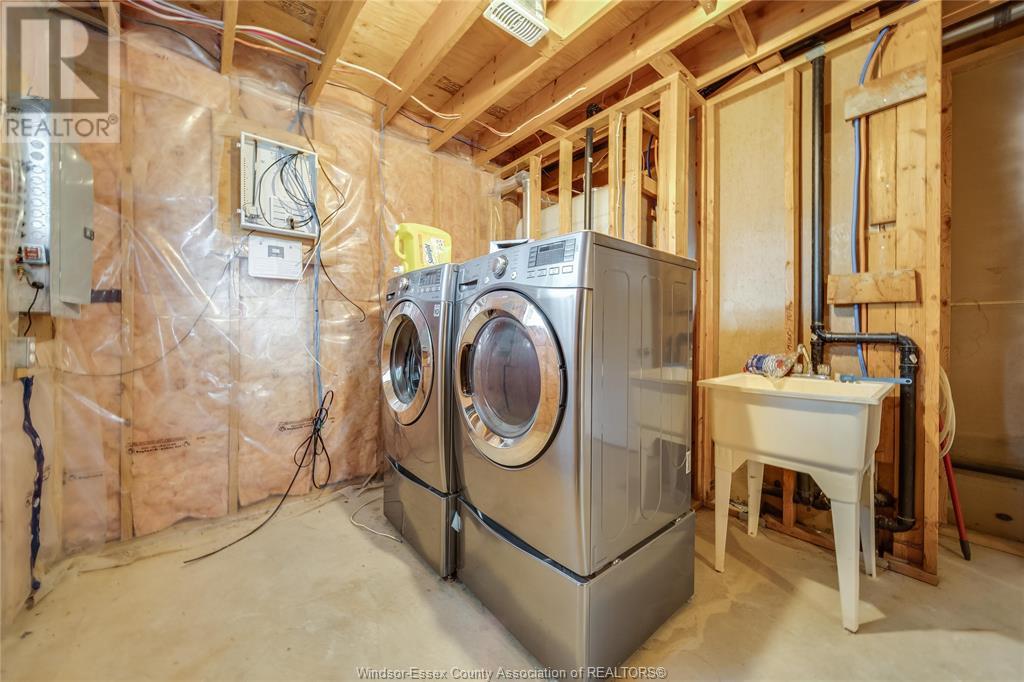 Photo 26 of 1314 Orchard Blvd, Kingsville ON