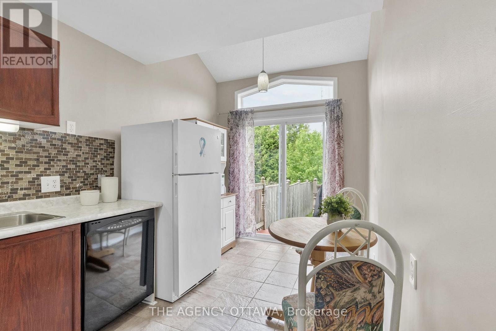 Photo 1 of 55 Springcreek Crescent, Ottawa ON