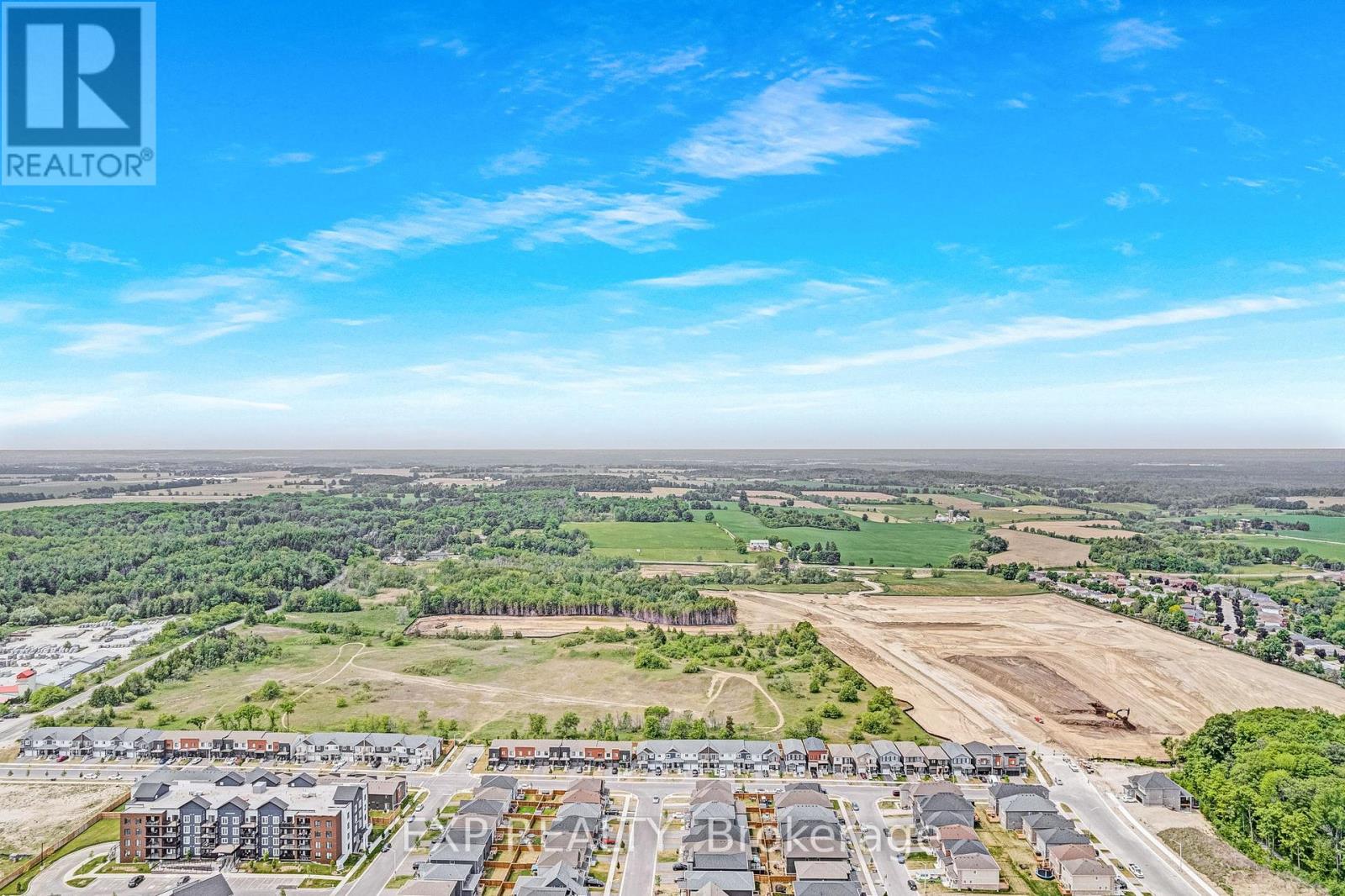 Photo 8 of 11 Kodiak Terrace, Barrie ON