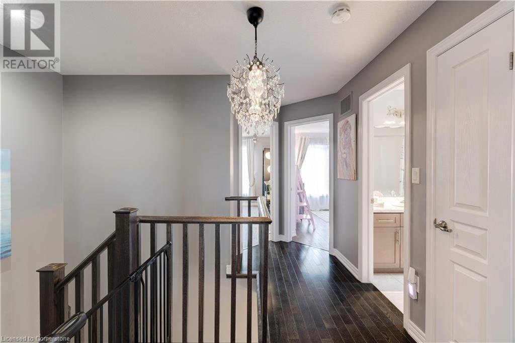 Photo 17 of 45 Royal Winter Drive Unit 28, Binbrook ON