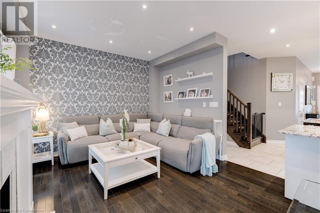 Photo 13 of 45 Royal Winter Drive Unit 28, Binbrook ON