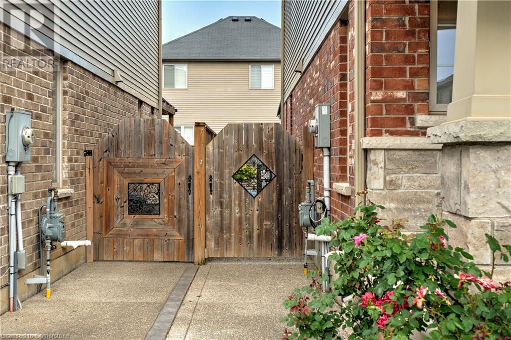 Photo 35 of 45 Royal Winter Drive Unit 28, Binbrook ON