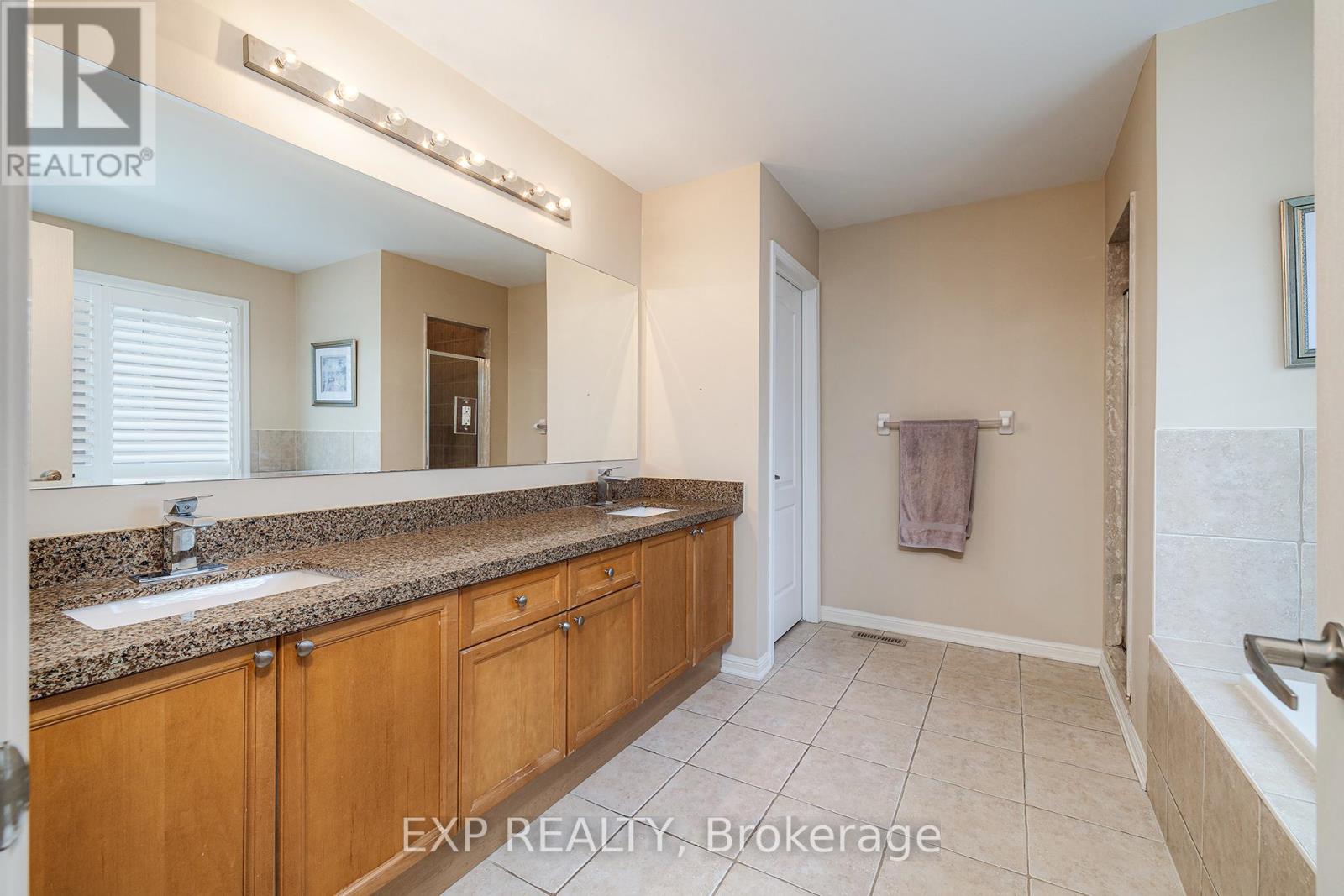 Photo 20 of 951 Cousens Terrace, Milton ON