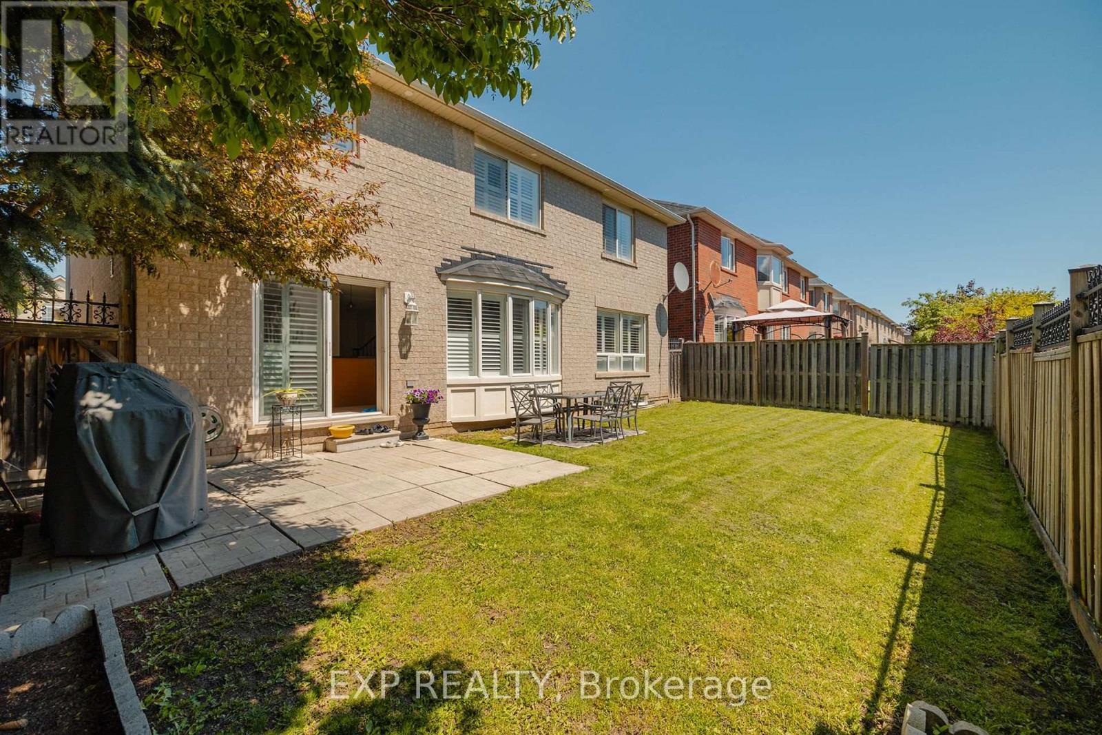 Photo 32 of 951 Cousens Terrace, Milton ON