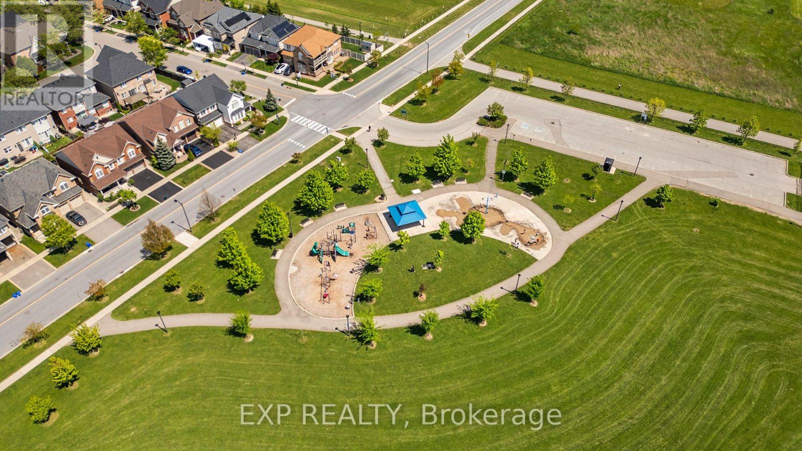 Photo 38 of 951 Cousens Terrace, Milton ON