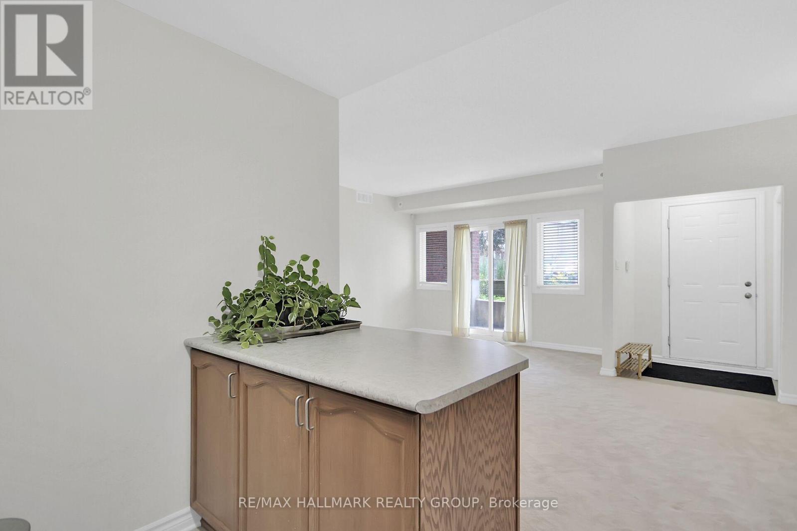 Photo 12 of B 251 Crestway Drive, Ottawa ON