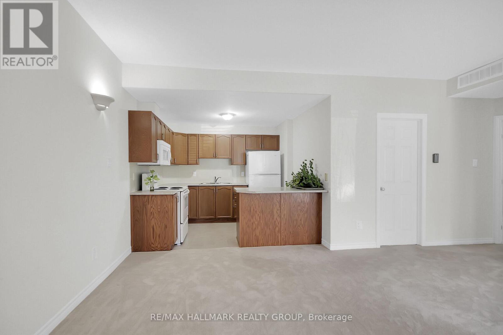 Photo 14 of B 251 Crestway Drive, Ottawa ON