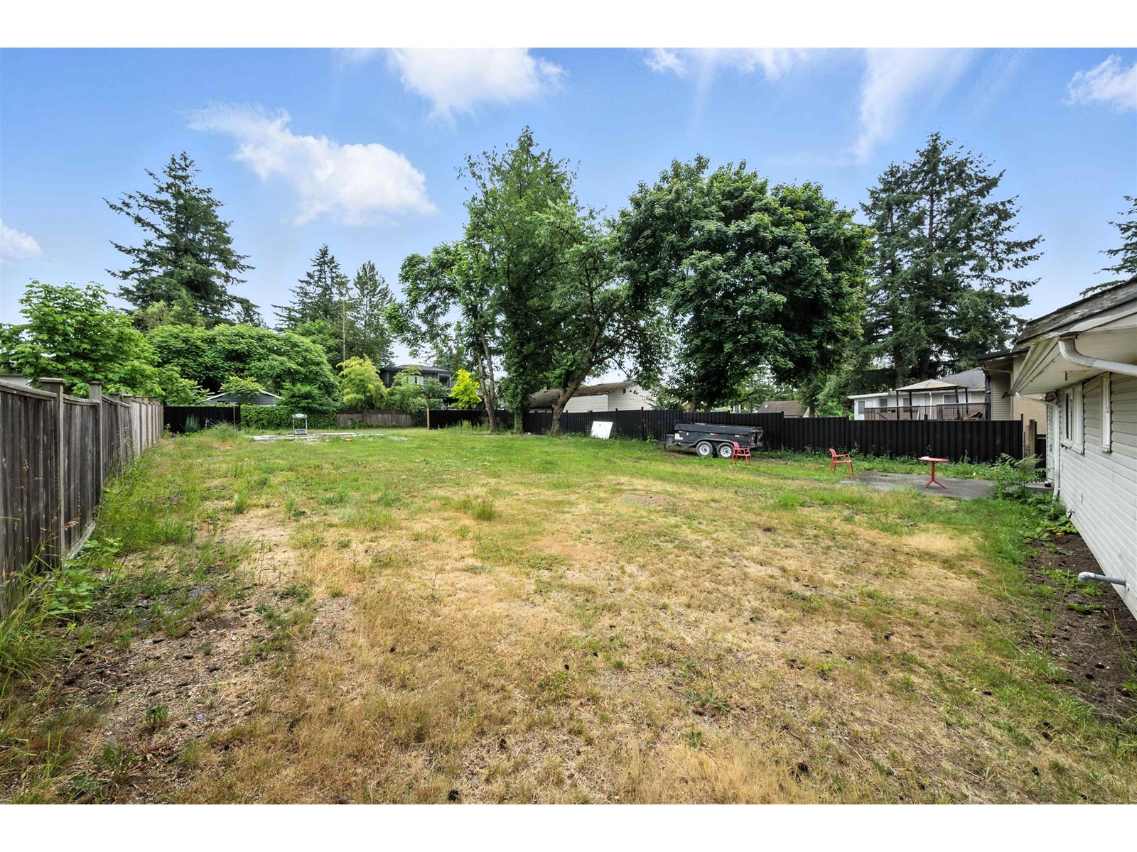 Photo 16 of 14032 Grosvenor Road, Surrey BC